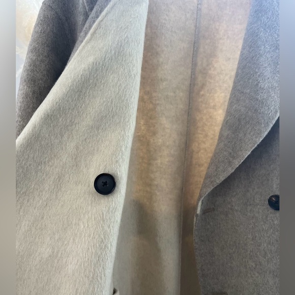 Double side reversible 100% wool coat - Picture 4 of 11